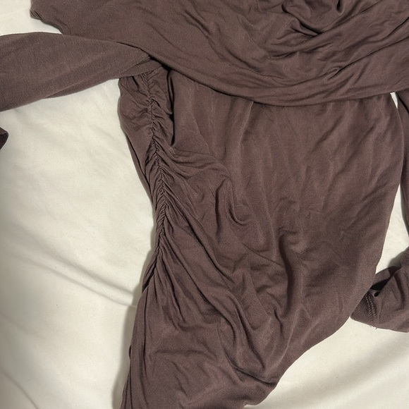 NWOT LNA Off The Shoulder Top - Picture 3 of 3